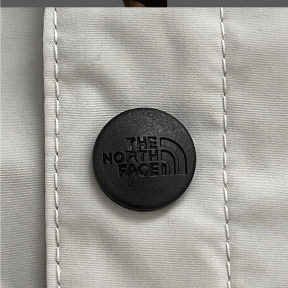 The North Face Women's IC Coaches Jacket Gray size m - Picture 5 of 5